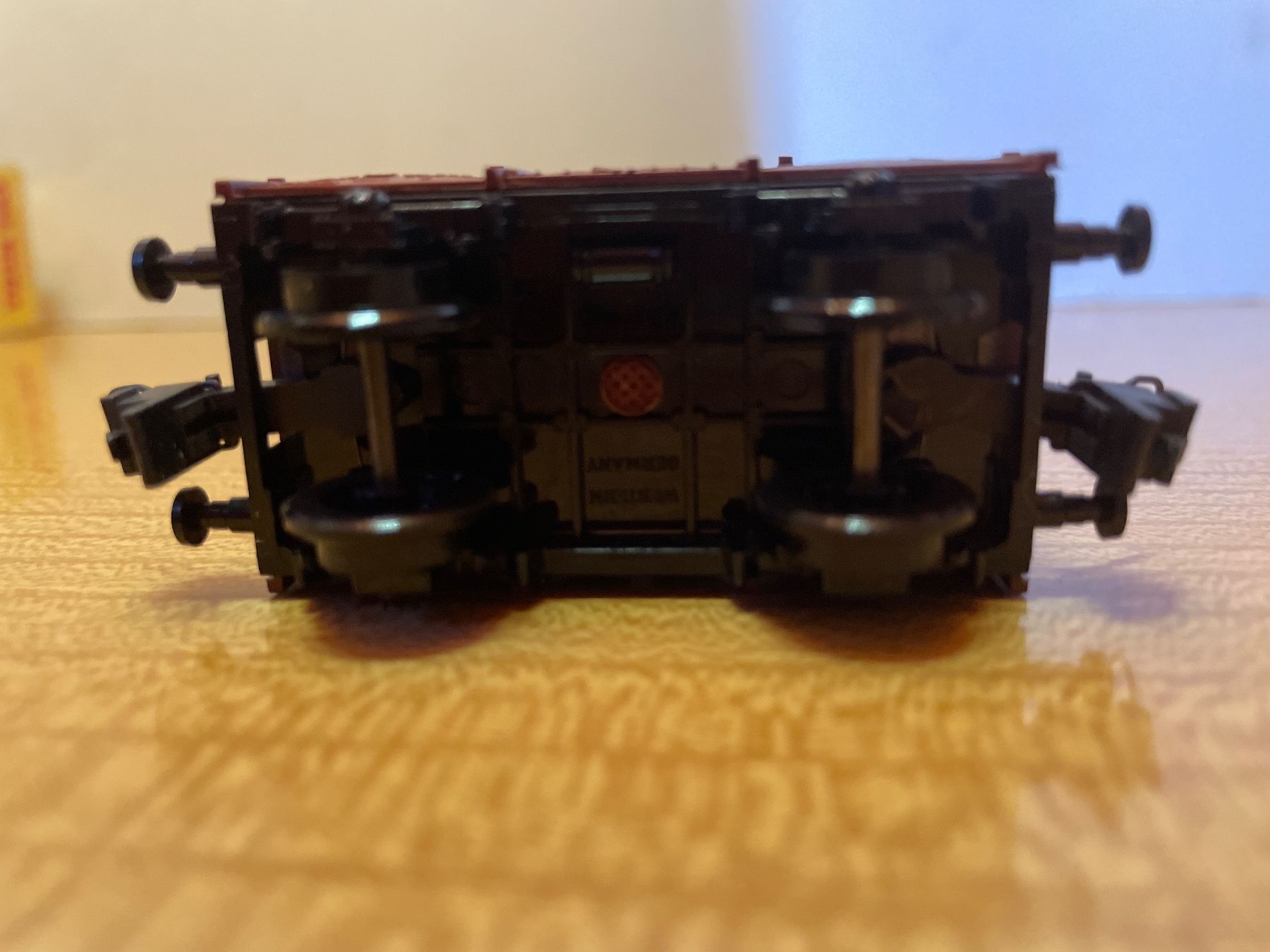 Trix Modelleisenbahnen: Trix H0 33450 Güterwagen braun – Gebraucht aus Suhr von Daneli7 3