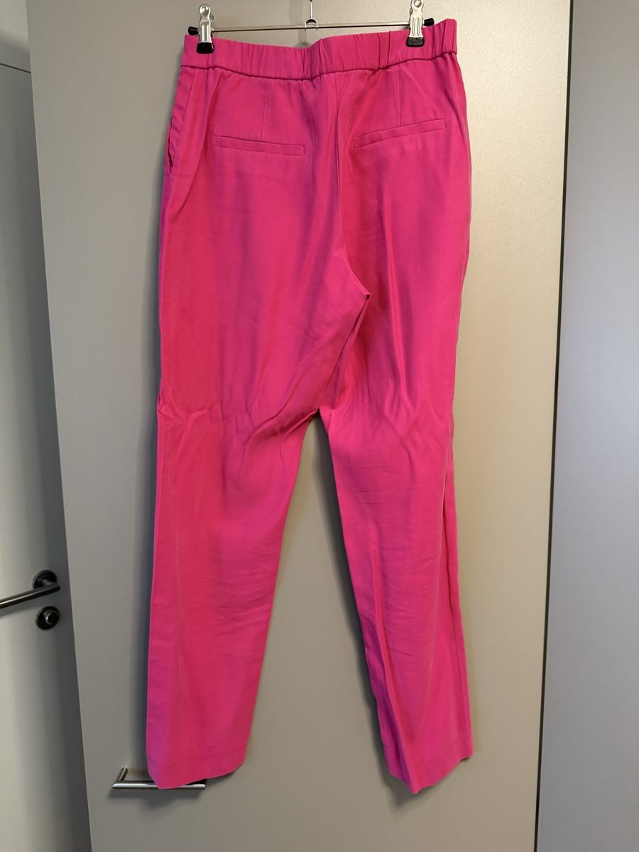 Mango Pantaloni: MANGO elegante Anzugshose Pink Grösse S – Usato da Zofingen venduto da disupare 1