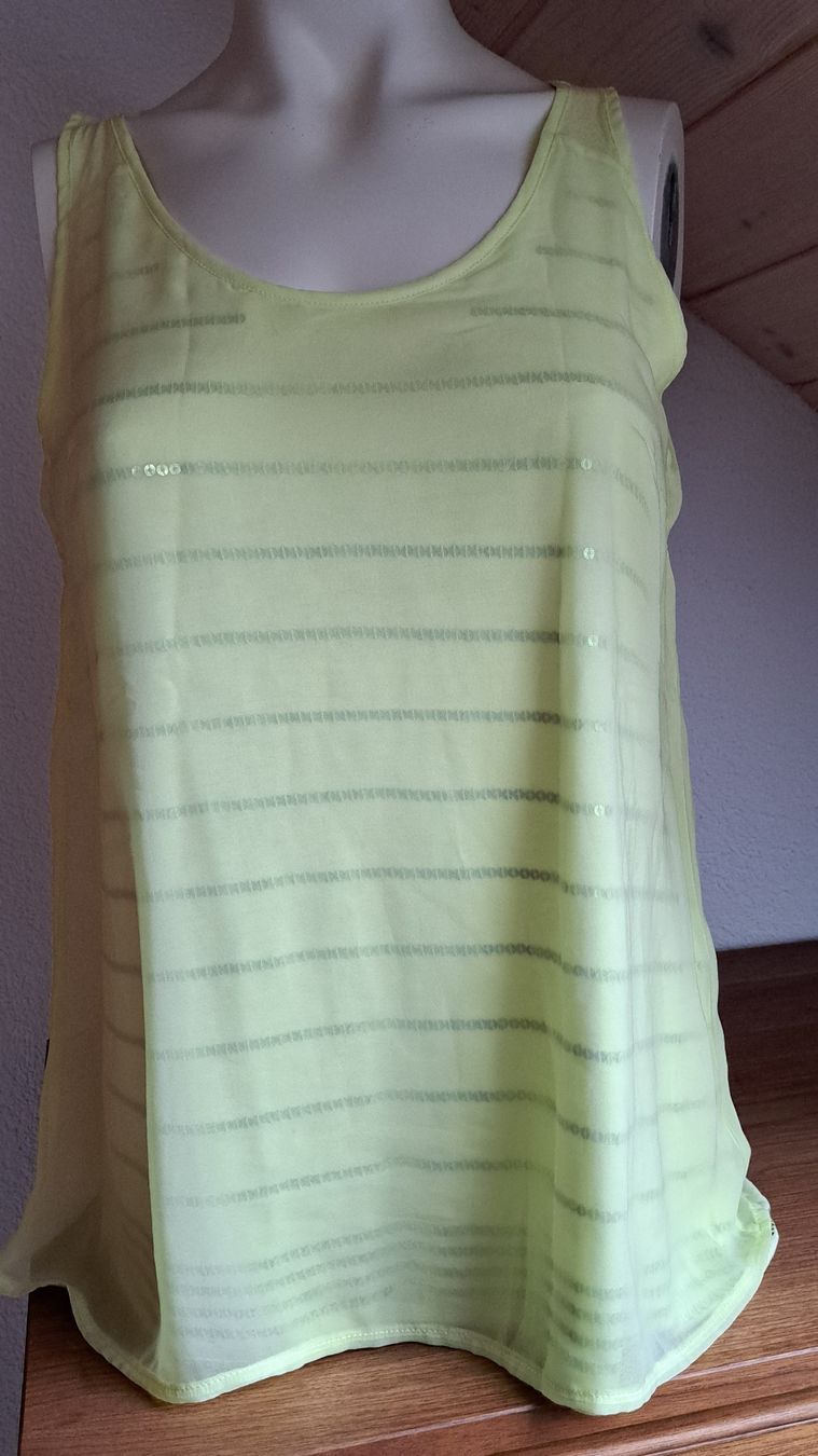 S.Oliver Tops: SELECTION by S.Oliver Gr.38 – D'occasion à Thalheim AG par Bekuadma