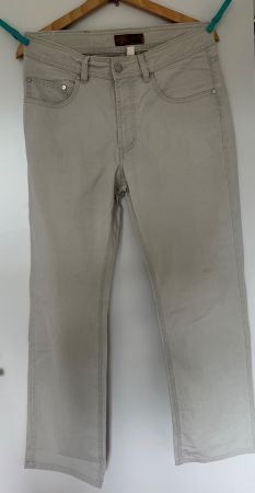 Leichte Baumwollhose Gr.W31/L32 (gekürzt auf L30)