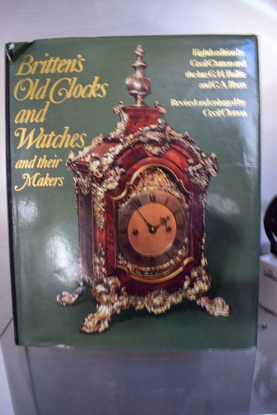 Libri: Britten's Old Clocks and watches – Usato da St-Légier-Chiésaz venduto da Antichorloge