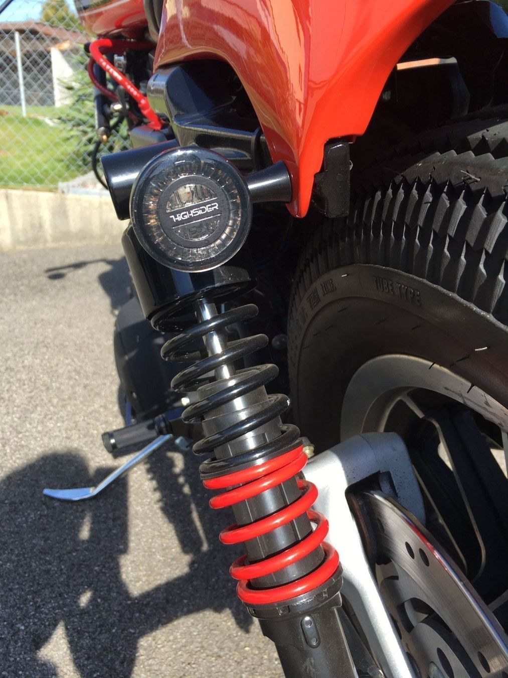 Harley-Davidson Altro: Harley Davidson Sportster XL 883R – Usato da Hämikon venduto da autiva 7