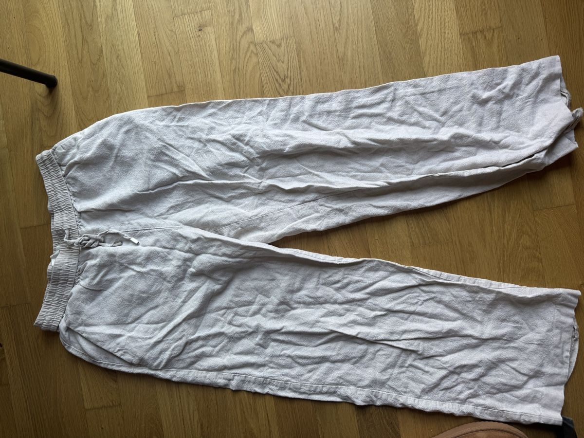 Zara Pantaloni: Zara Linen Blend Trousers - Light Beige - Size Medium – Usato da Olten venduto da mar_sy7r