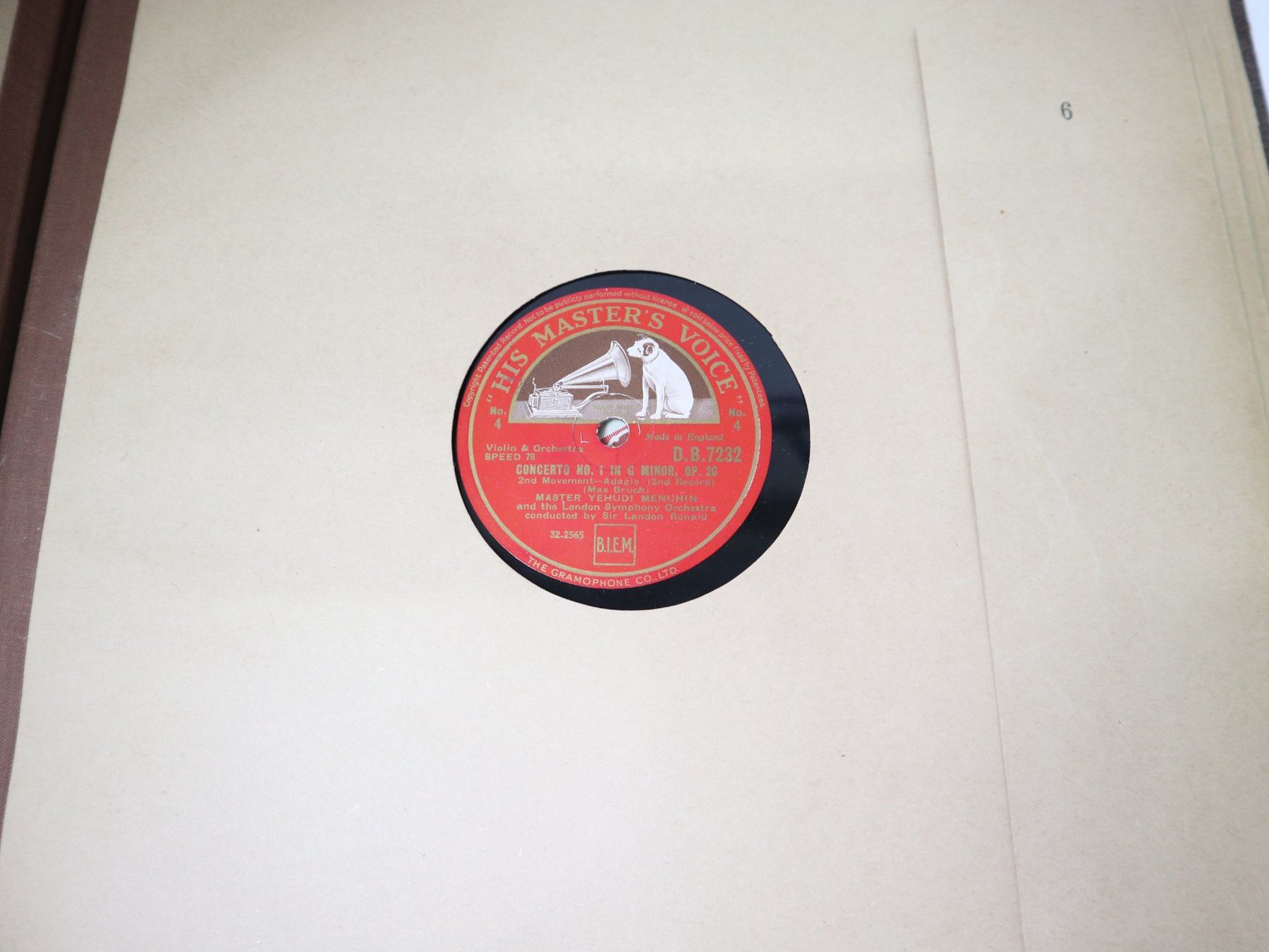 Dischi in vinile: Album mit 12 Schellackplatten – Usato da Eschenbach SG venduto da Astalavista 7