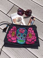 Neue Stylische Umhängetasche gestickt mit Totenkopf