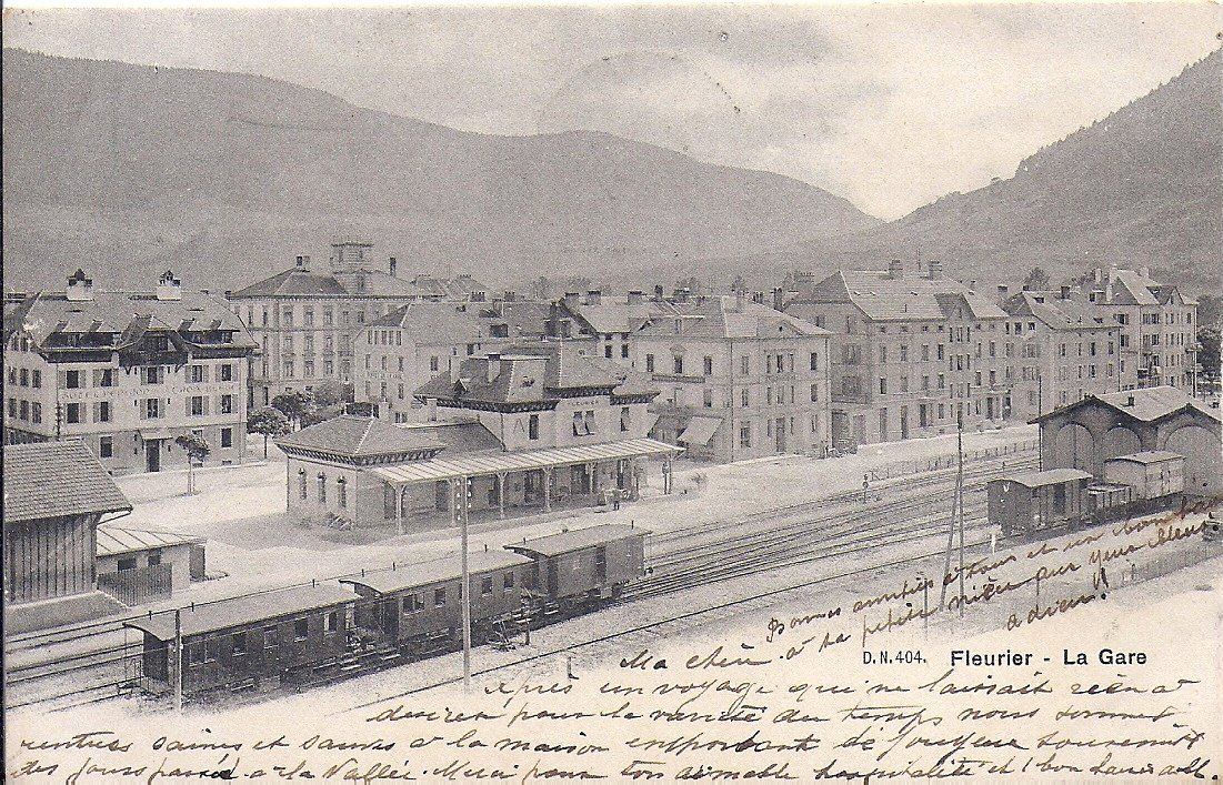 Cartoline postali: FLEURIER, la gare et son quartier – Usato da Les Verrières venduto da Scampi0
