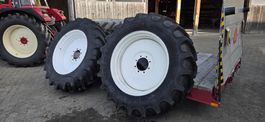 2 Kompletträder 420/85 R38