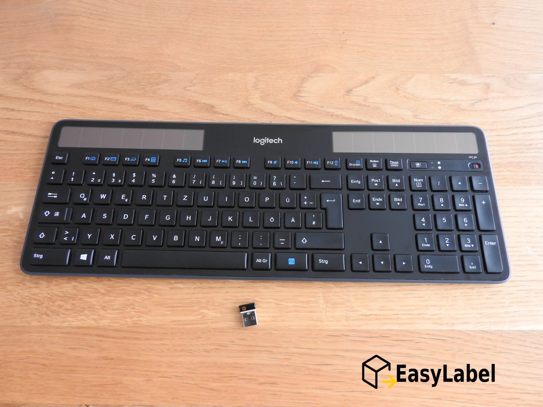 Logitech Tastaturen: Logitech K750 Solar (DE_DE), Unifying. Lieferung gratis – Gebraucht aus Glattpark(Opfikon) von easylabel