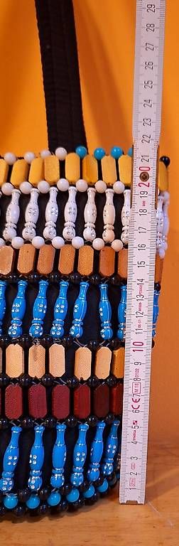 Sacs femmes: Perlen Handtasche – D'occasion à Reinach BL par urbanfinds 1