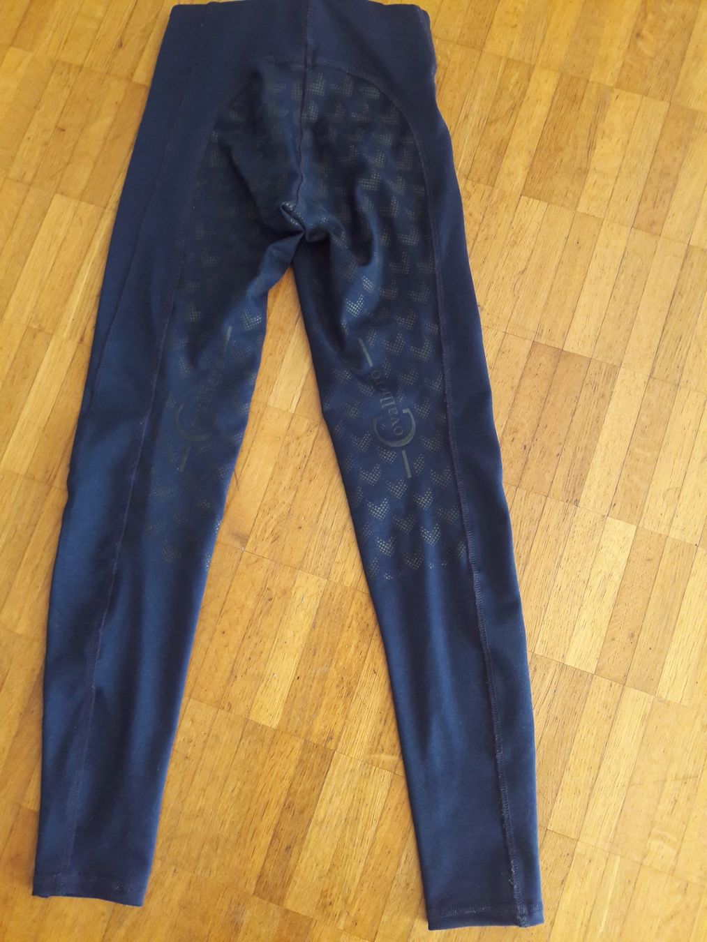 Collants: LEGGINS - Mädchen - 128 - Dunkelblau – D'occasion à Luzern par miocarobabbonetoscan 2