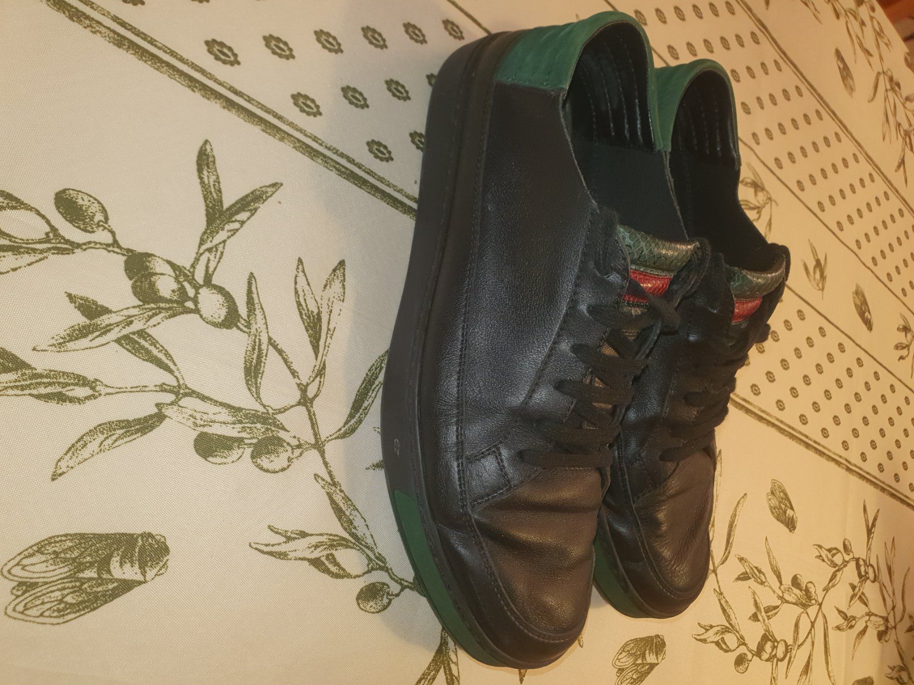 Gucci Scarpe da uomo: GUCCI sneakers alligator – Usato da Le Grand-Saconnex venduto da Rgt87 2
