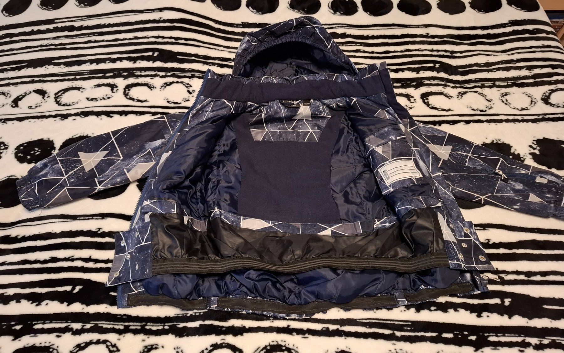 Giacche & Cappotti: Winterjacke  gr.122/128 – Difettoso da Oberurnen venduto da rotty80 1