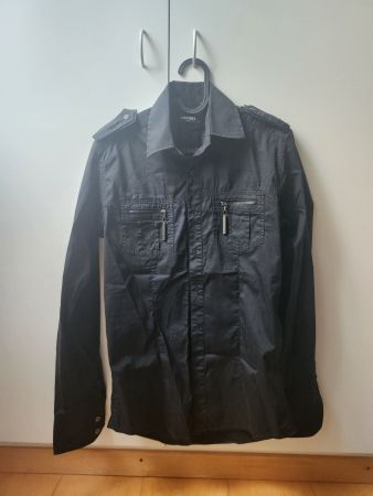 Schwarzes avant garde Hemd Gr. M–Top Zustand für den Herbst!