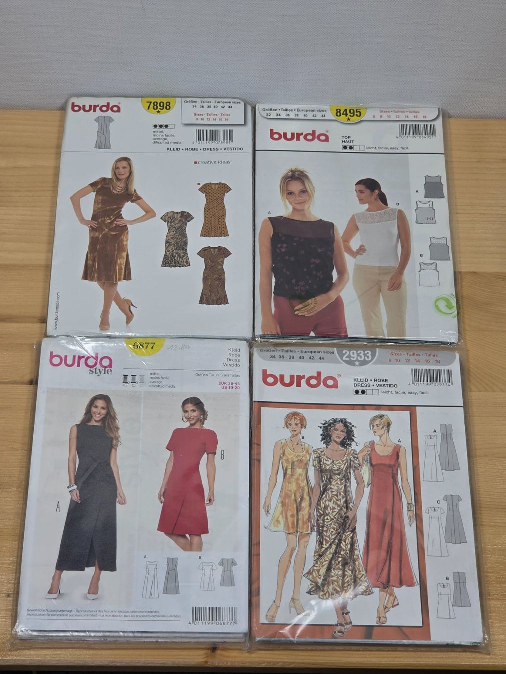 Cartamodelli: Set: 18 Schnittmuster für Erwachsene – Usato da Wil SG venduto da gle_n2ty 2