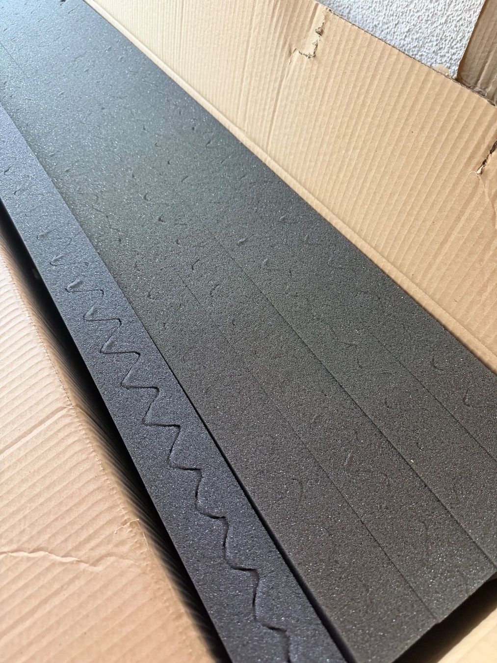 Tappetini fitness: 52 Stk. Noppenschaumstoff 49x99cm – Usato da Gümligen venduto da Brocki-Reimal-Stift 3