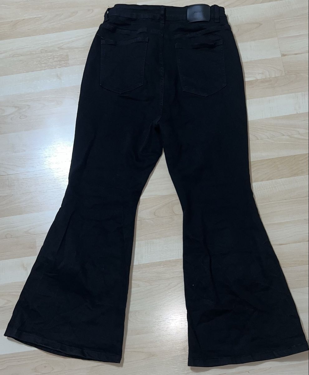 Jeans: Schwarze Schlaghose Damen, Cider Curve – Nuovo (secondo la descrizione) da Kreuzlingen venduto da Lore2000 1