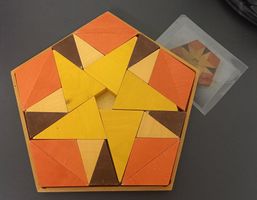 5 - ECK - *HOLZ - PUZZLE* VORLAGE/ GEBR.SP/DM 25/H 3/VOLLST.