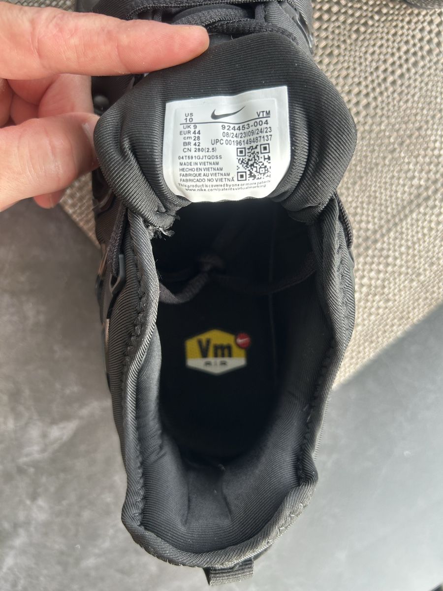 Nike Herrenschuhe: Nike Air VaporMax Plus Triple Black  – Neu (gemäss Beschreibung) aus Aarberg von tim_l9l9 3