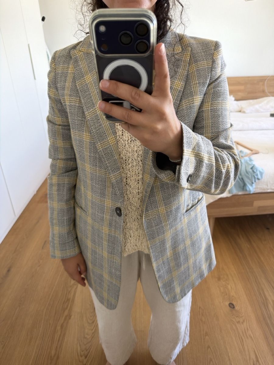Mango Jacken: Blazer Mango kariert grau gelb – Gebraucht aus Horgen von mavi08 2