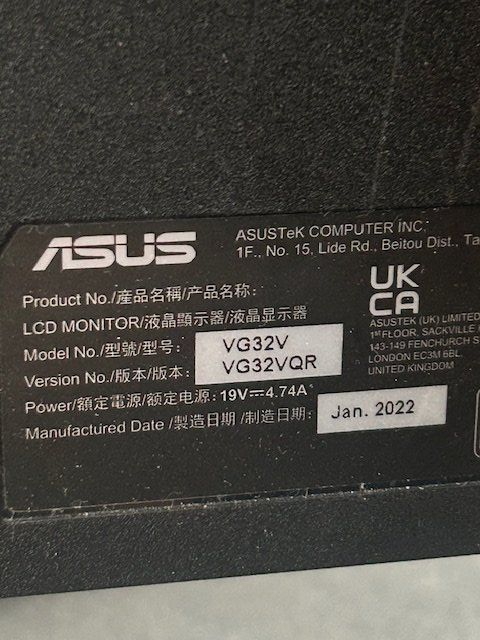 Asus Monitor: ASUS TUF Gaming VG32VQ/Bildschirm – Usato da Küssnacht am Rigi venduto da Uvaan 3