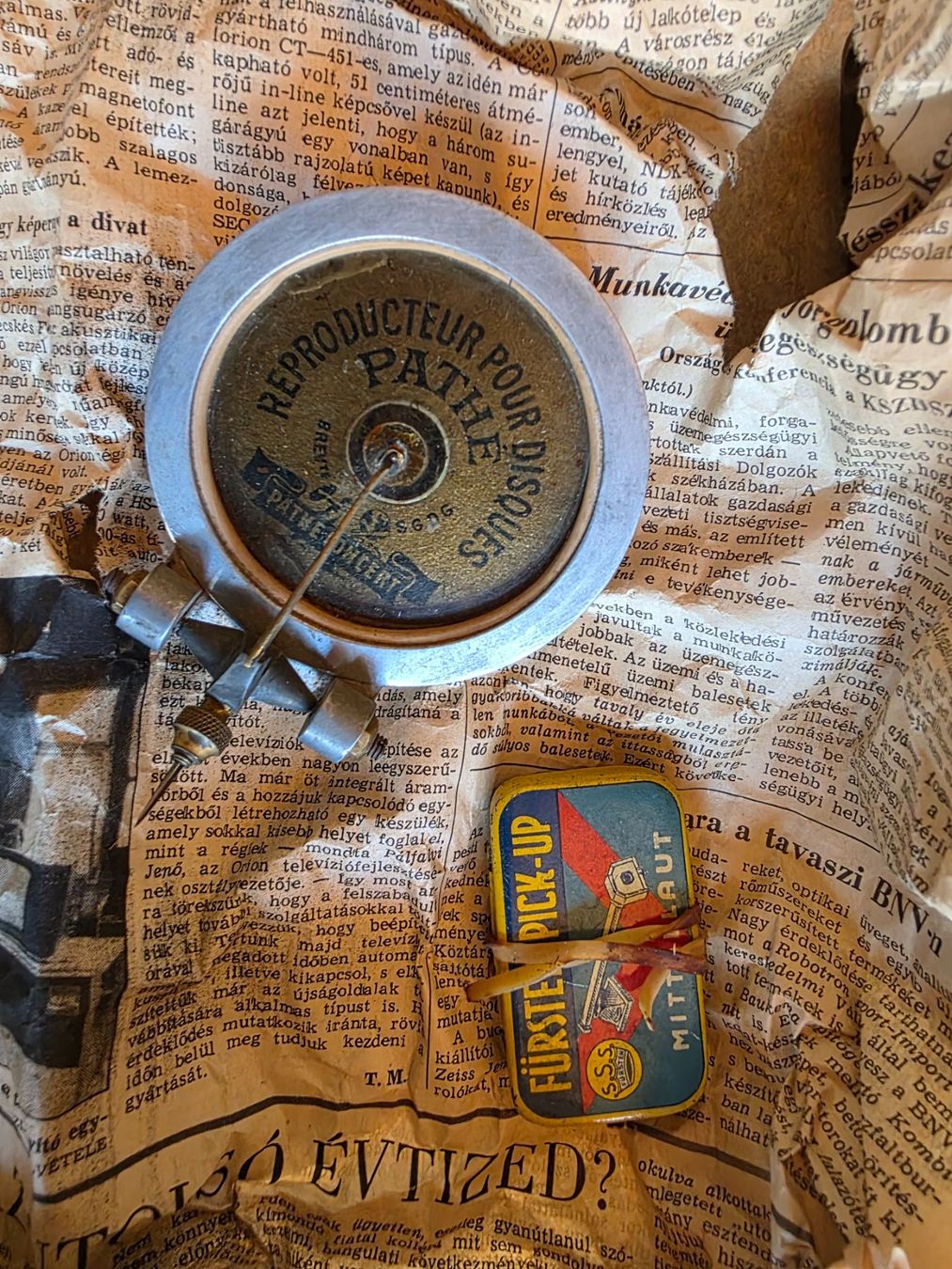Plattenspieler: Gramophone inkl. Platten ab 1.- – Gebraucht aus Grindelwald von LeonhardG 2