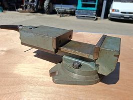 Maschinenschraubstock 100mm drehbar Spannmittel