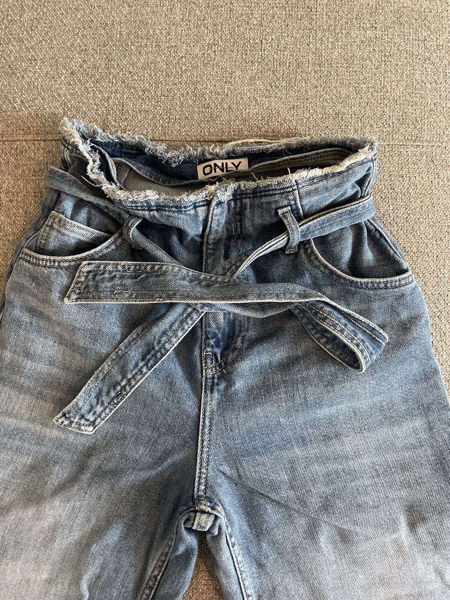 Only Jeans: Jeans Only mit Gürtel – Usato da Frick venduto da Cooper_9 1