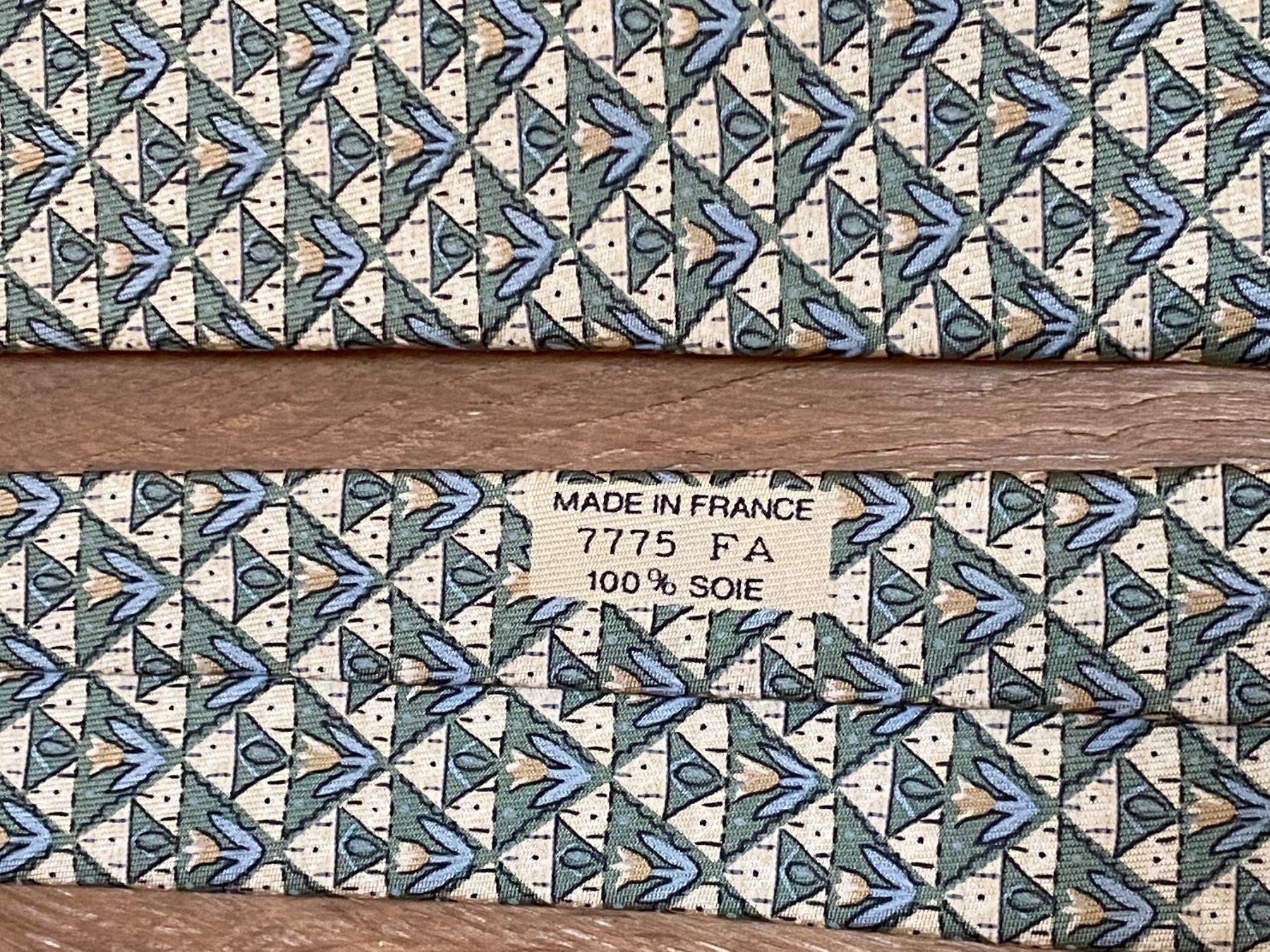 Hermès Krawatten: Beautiful HERMÈS men’s silk tie – Neu (gemäss Beschreibung) aus Grund b. Gstaad von PlageNeige 3