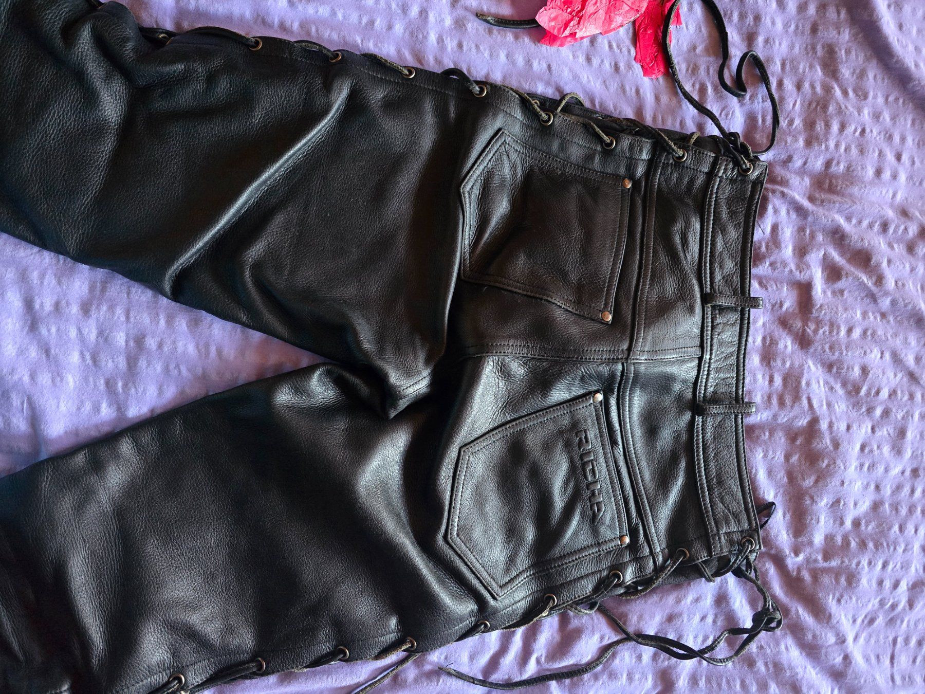 Pantaloni: Motorrad- Lederhose – Usato da Frutigen venduto da Amber19617 4