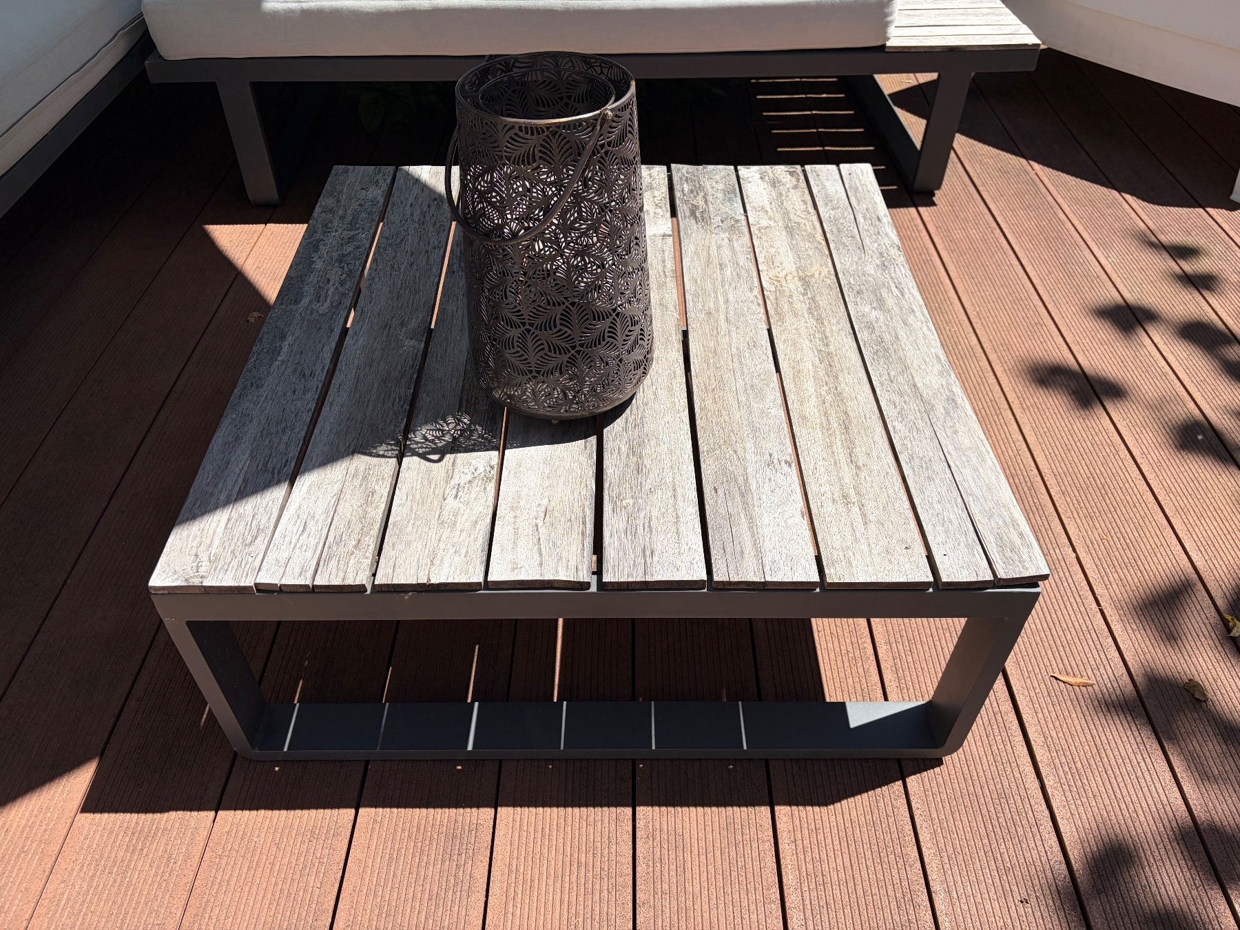 Sofas: Gartenlounge mit Tisch, – Gebraucht aus Reinach BL von Evelyne66 1
