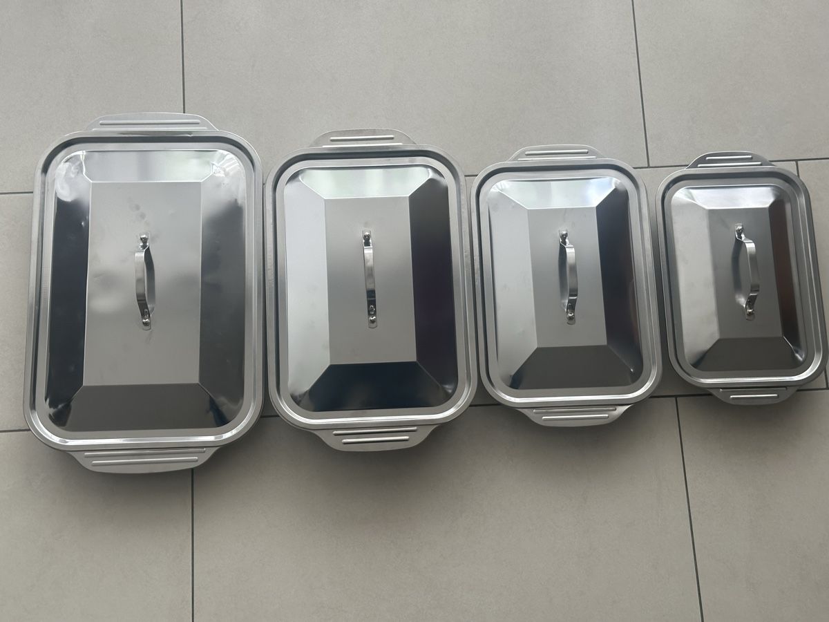 Teglie da forno: Backblech mit Deckel Set 4 Stück – Nuovo (secondo la descrizione) da Schöftland venduto da lazer04 1
