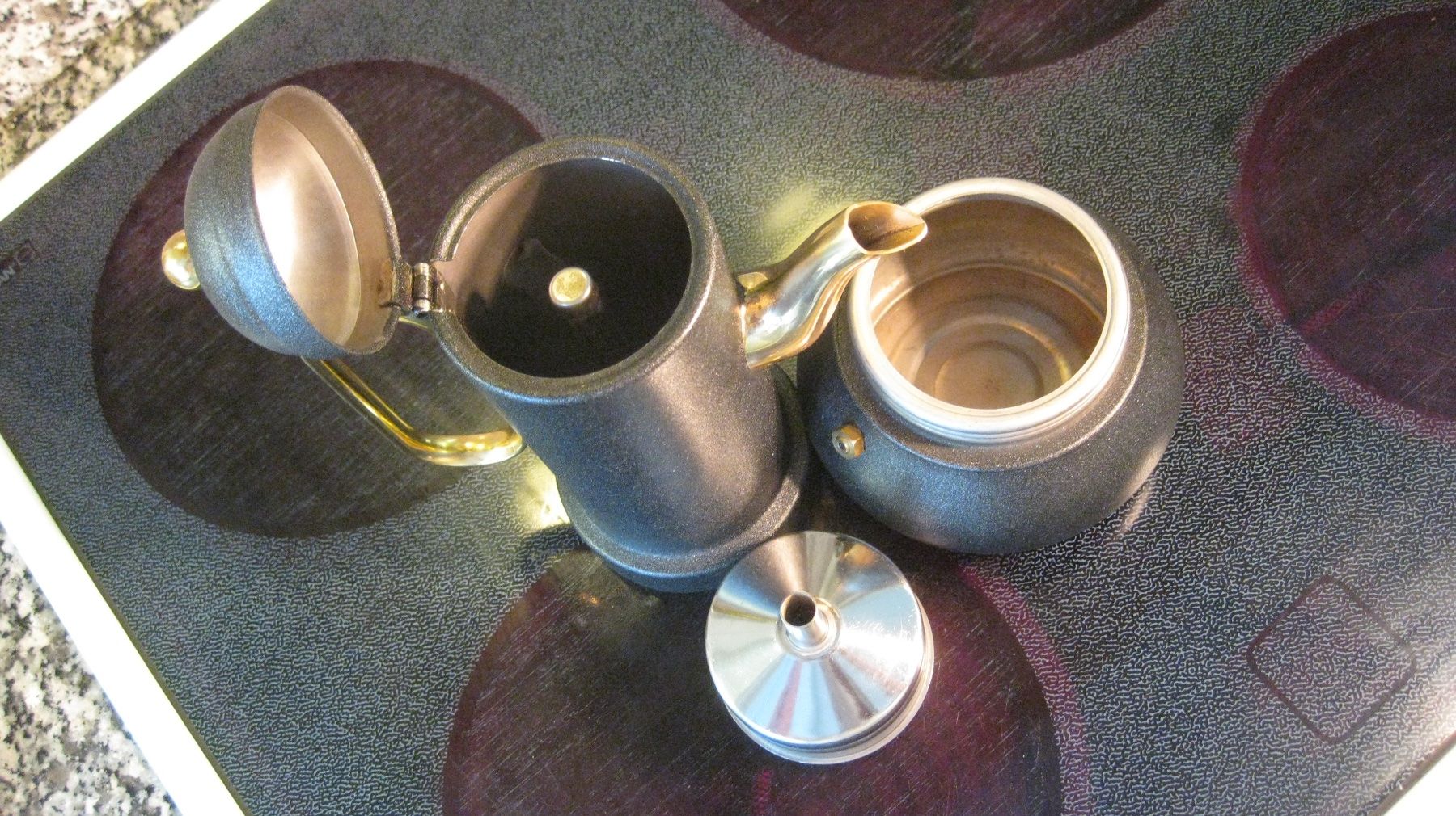 Elettrodomestici da cucina: Kafféekocher, Kafféemaschine – Usato da Nussbaumen AG venduto da Daddy5 4
