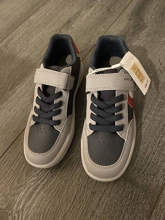 Geox Scarpe per ragazzi: Baskets Geox neuves T33 – Nuovo (secondo la descrizione) da Colombier NE venduto da pal_qr9g