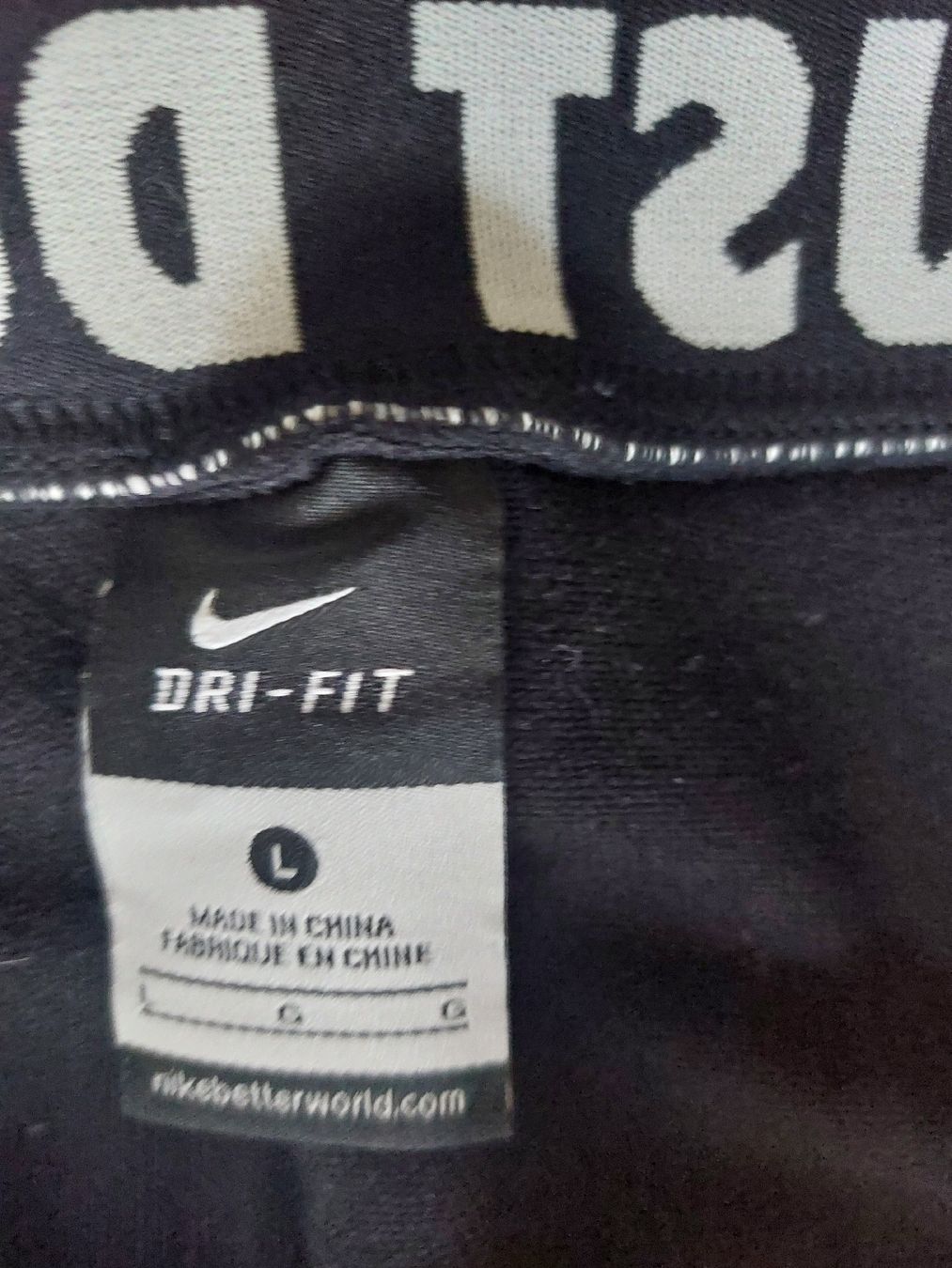 Nike Pantaloni: Hose L Nike  – Nuovo (secondo la descrizione) da Rosshäusern venduto da ter_z9gp 2