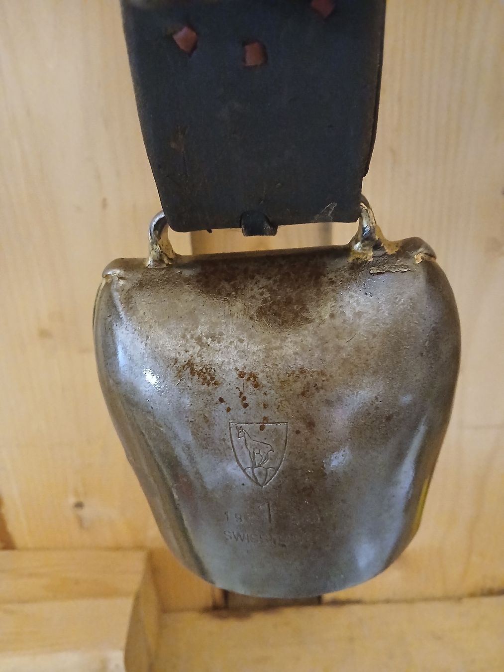 Campanacci mucche: 2 Glöggli / 1Treicheli – Usato da Guggisberg venduto da dur-gug 4