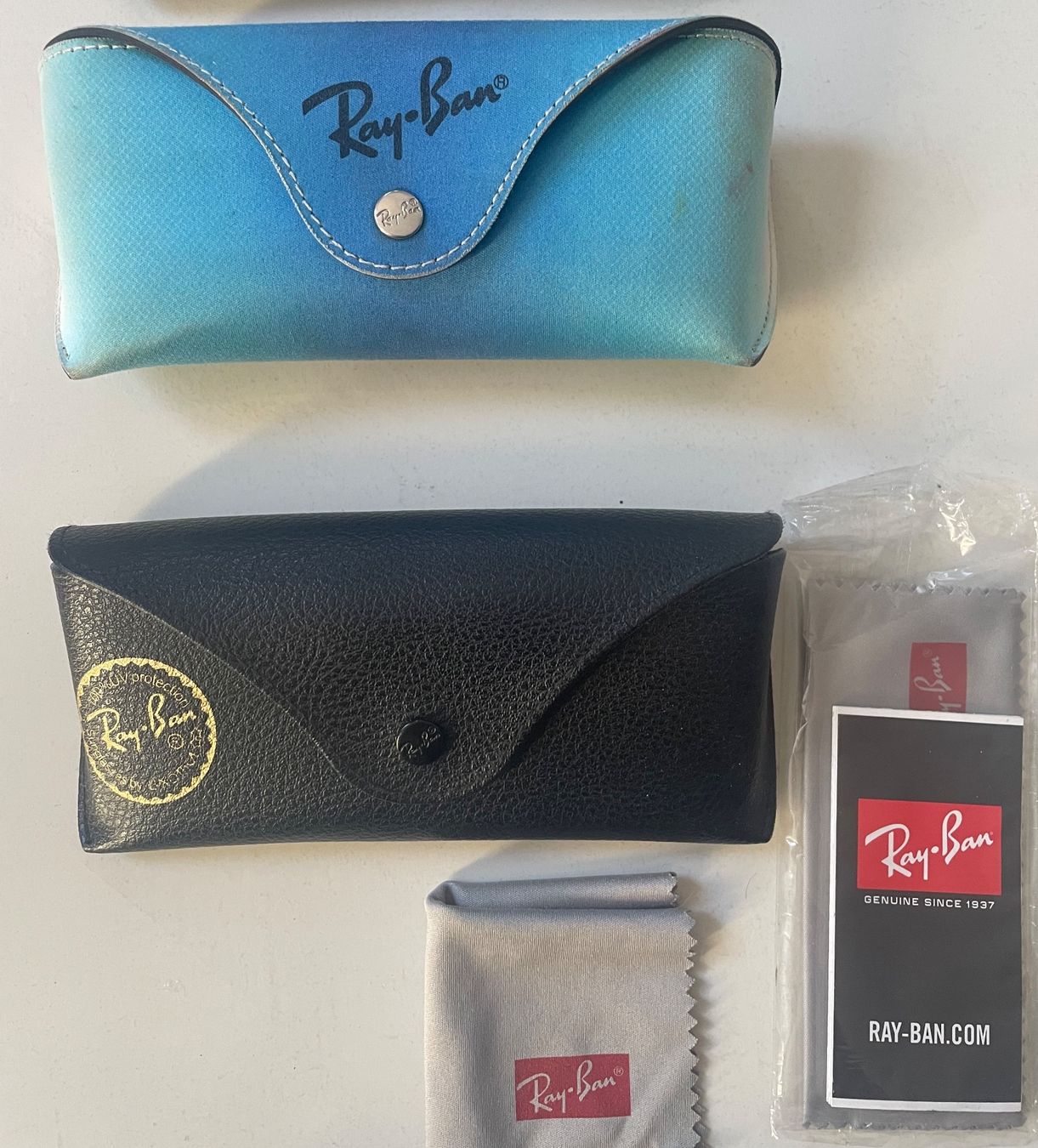 Altro in  Abbigliamento & Accessori: Ray  Ban 2 Brillenetui – Usato da Minusio venduto da Pink222 2