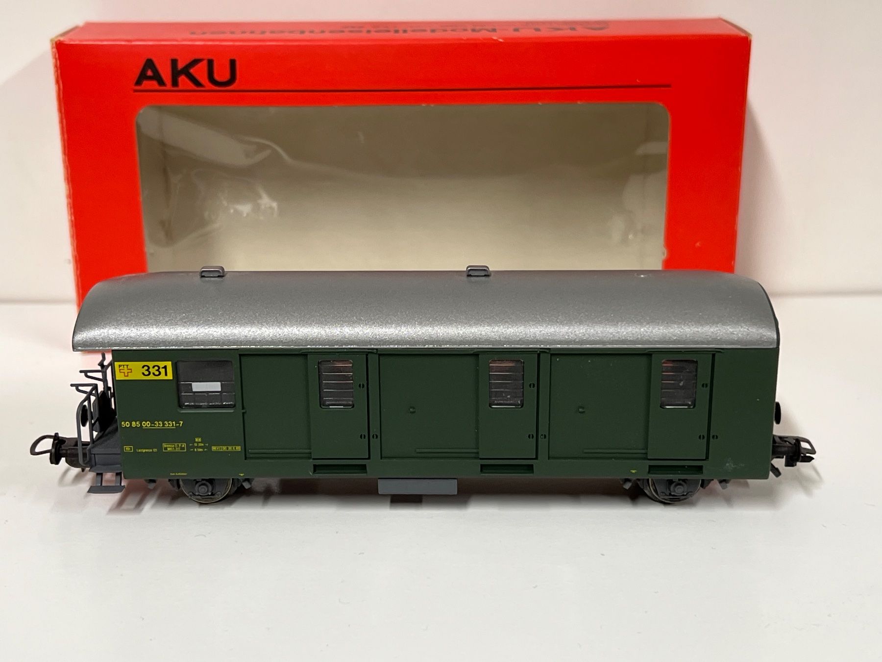 Aku Modellini di ferrovie: AKU H0 Postwagen PTT 331-7 AC – Nuovo (secondo la descrizione) da Geroldswil venduto da TopTrain54
