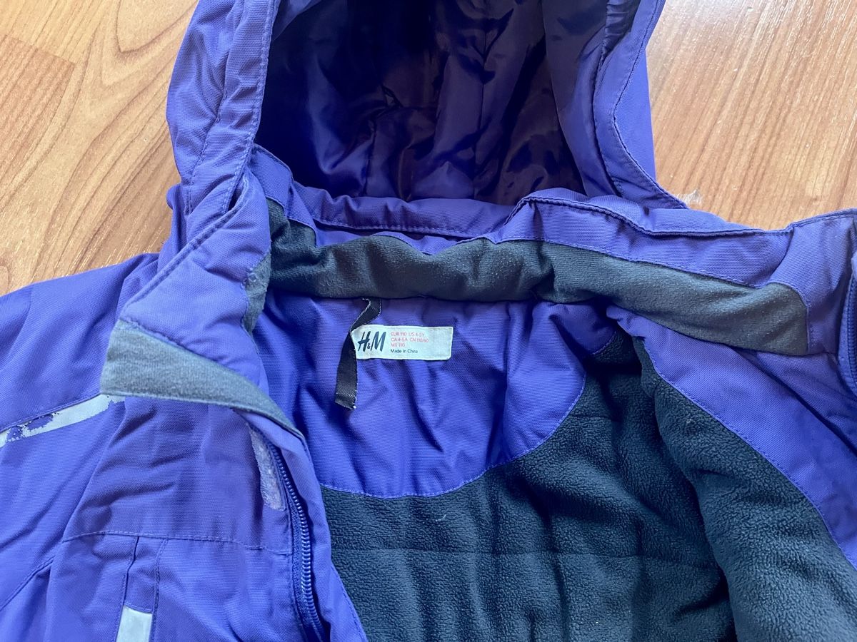 H&M Giacche & Cappotti: Skijacke Grösse 110 – Usato da Jonschwil venduto da Theswissmiss 2