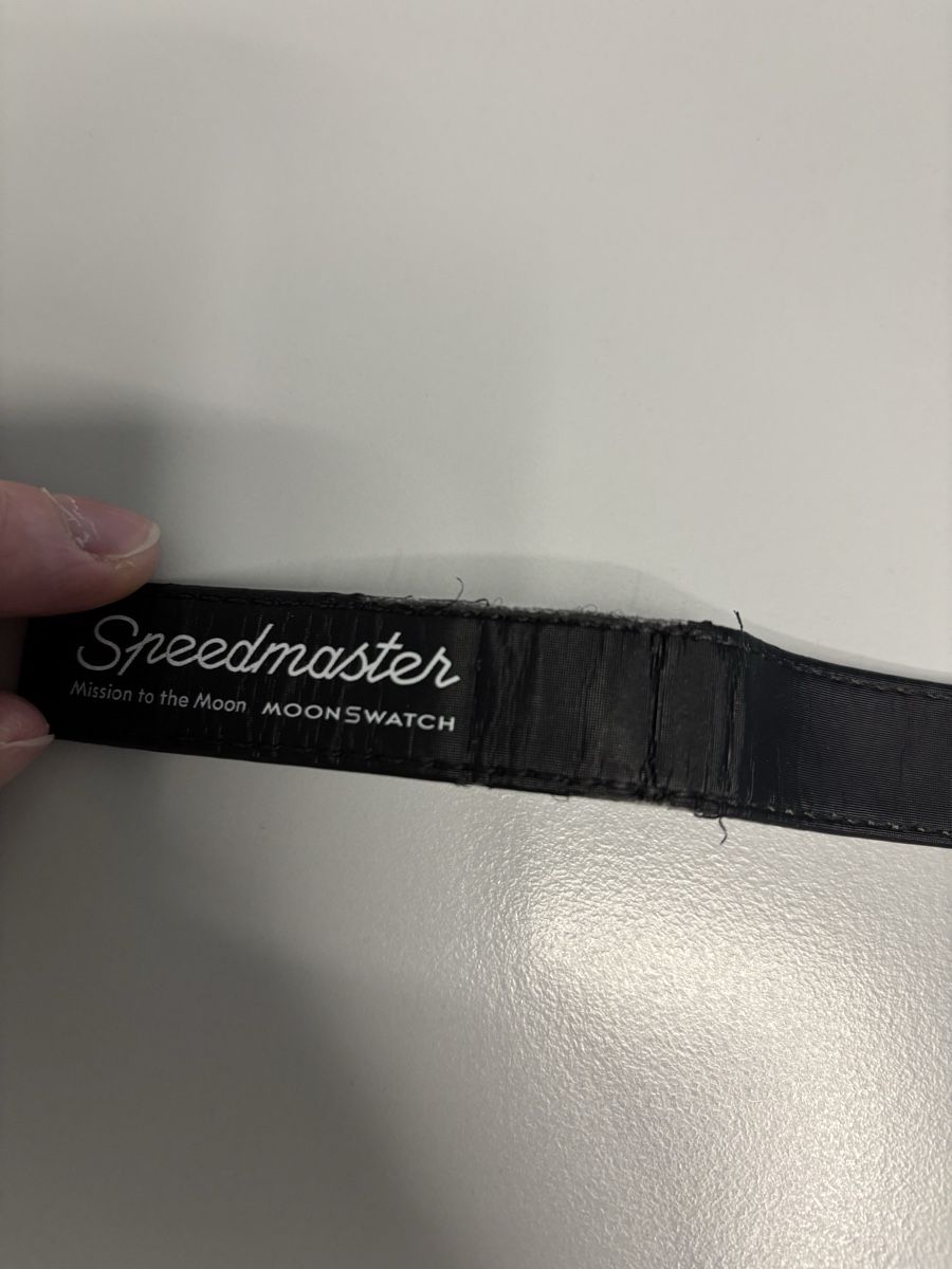 Swatch Uhren: Moonswatch (chrono function does not work)  – Gebraucht aus Zürich von william933 3