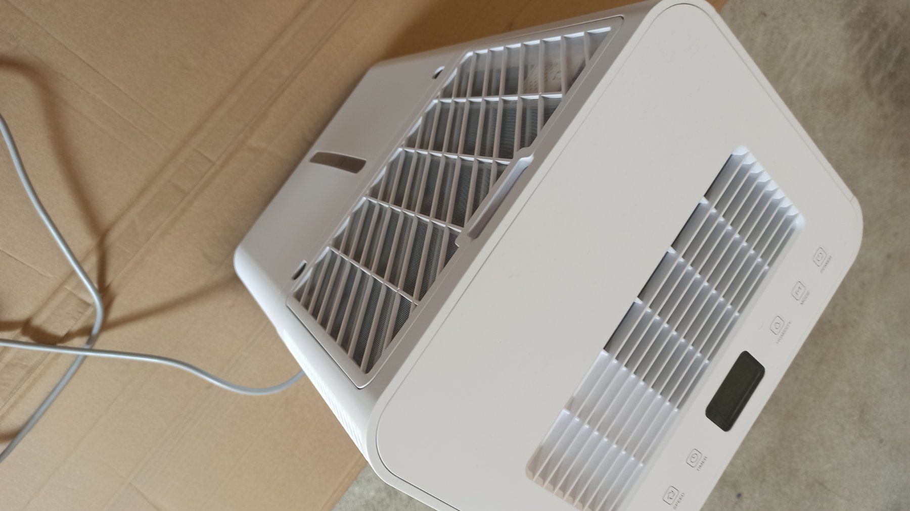 Deumidificatori: Dehumidifier 4L tank – Usato da Effretikon venduto da cha_w8ks 4