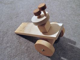 Holz Lenk-Fahrzeug Roh Bau Modell Lenk-Rad Spielzeug A)