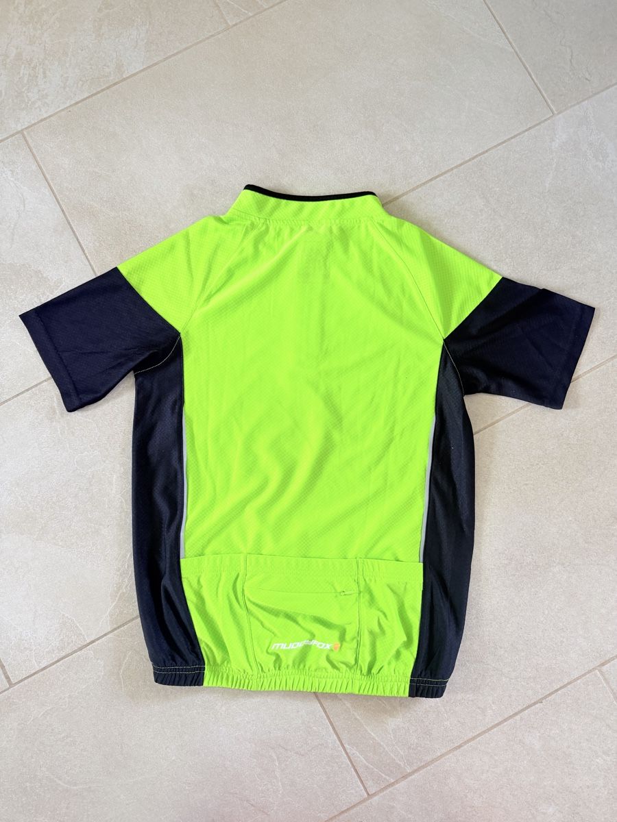 Scarpe, pantaloni & magliette da ginnastica: Velo Trikot Muddyfox Gr. 146/152 – Usato da Brüttisellen venduto da Ayersa 1