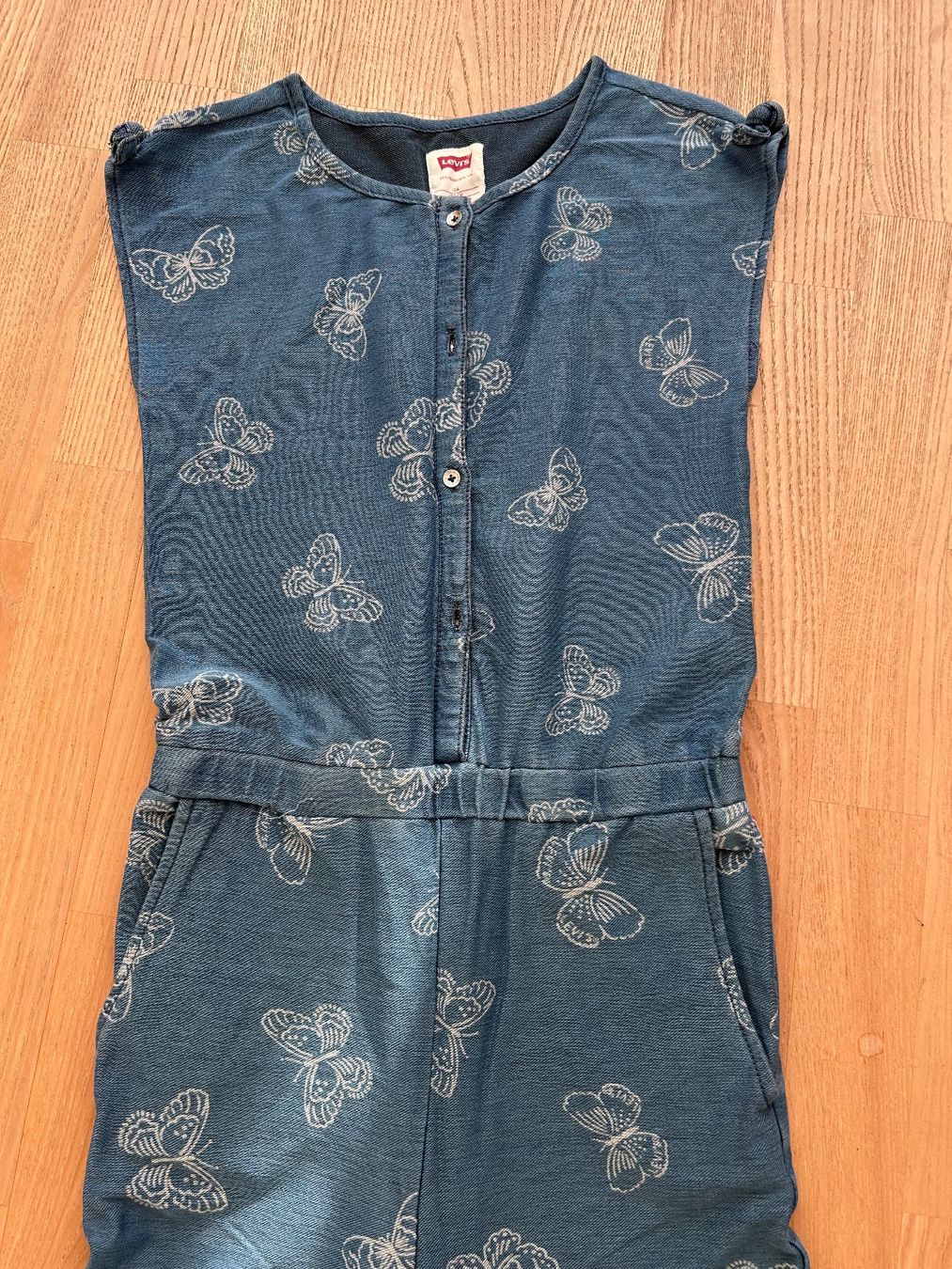 Levi's Jumpsuits: LEVI'S Jumpsuit 152 – D'occasion à Neftenbach par joell01 1