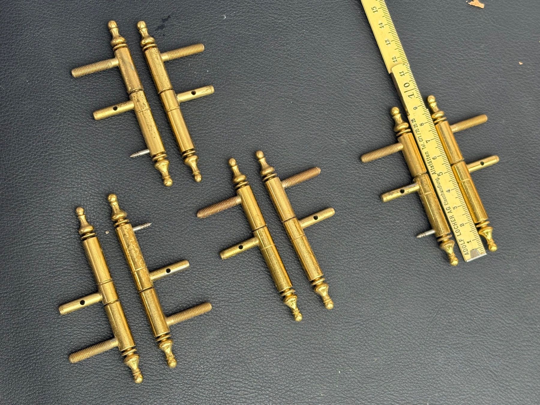 Eisenwaren: alte Möbelscharniere Messing 8 Stück – Gebraucht aus Wil SG von rolandsflohland 6