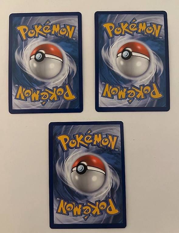 Carte collezionabili: 1 Vstar, 2 V Pokemon (Orginal) – Usato da Luzern venduto da pat_hyd2 1