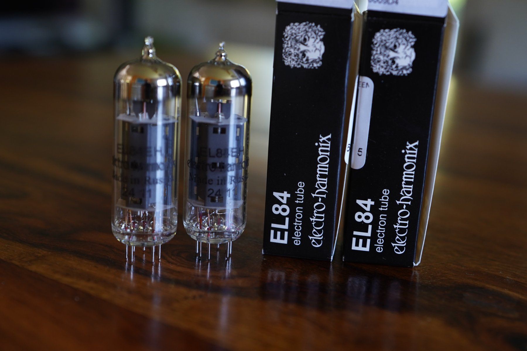 Electro-Harmonix Amplificatori: JJ 6v6 Tubes Matched Pair Electro Harmonix EL84 Pair – Nuovo (secondo la descrizione) da Oberwil BL venduto da dum_772f 4