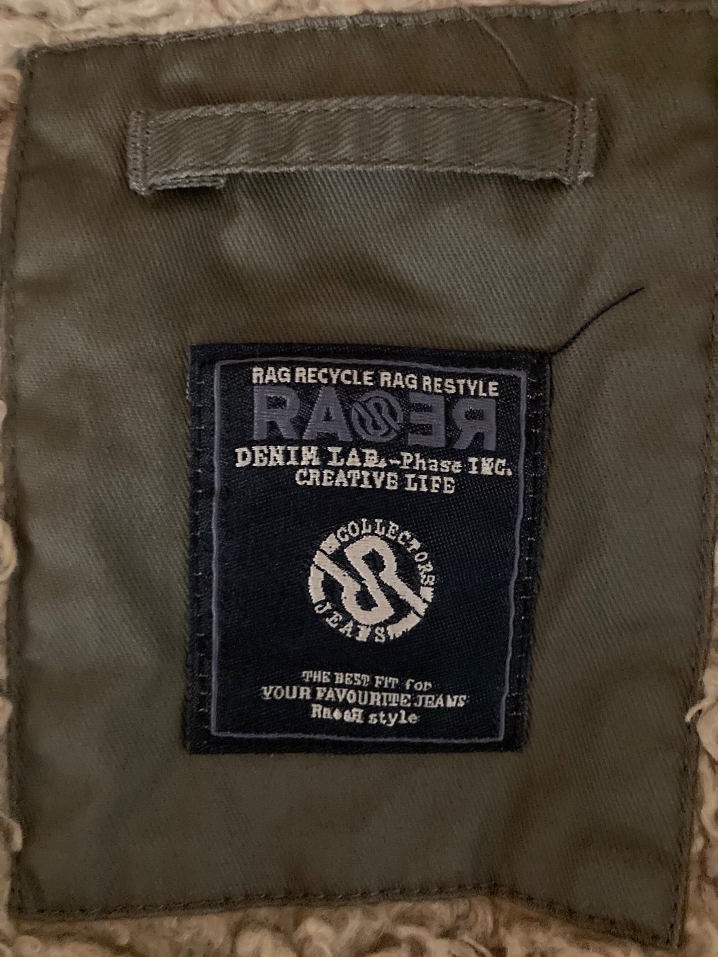 Mäntel: Parka oliv Marke Rag Recycle – Gebraucht aus Sursee von Auktion29 3