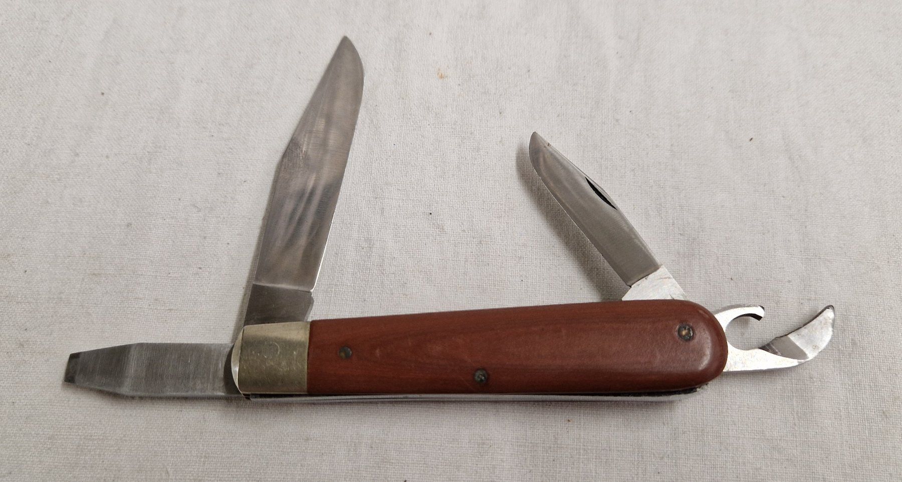 Victorinox Taschenmesser: VICTORINOX SACKMESSER – Gebraucht aus Bilten von Mic2022 2