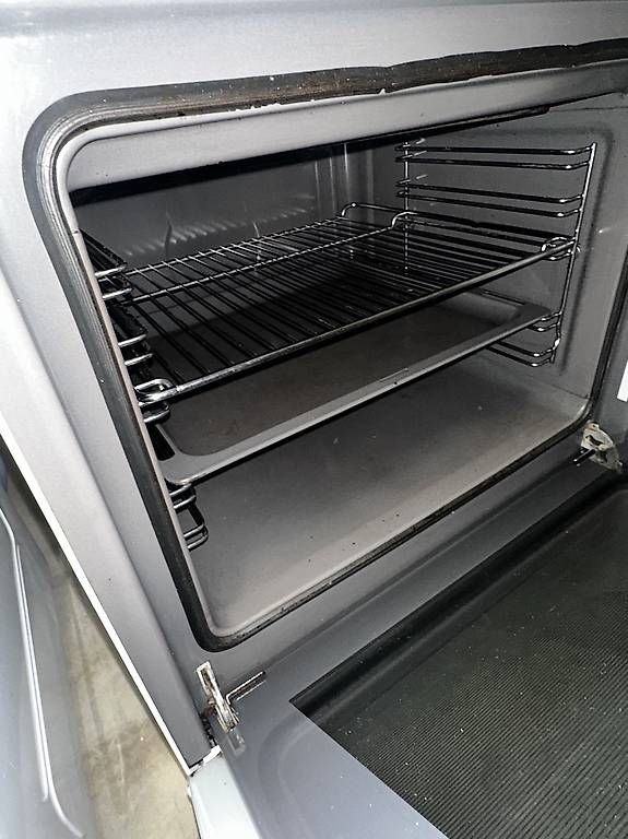 Herde: Kitchenette bosch – Gebraucht aus Bussigny von kev_z9b9 2