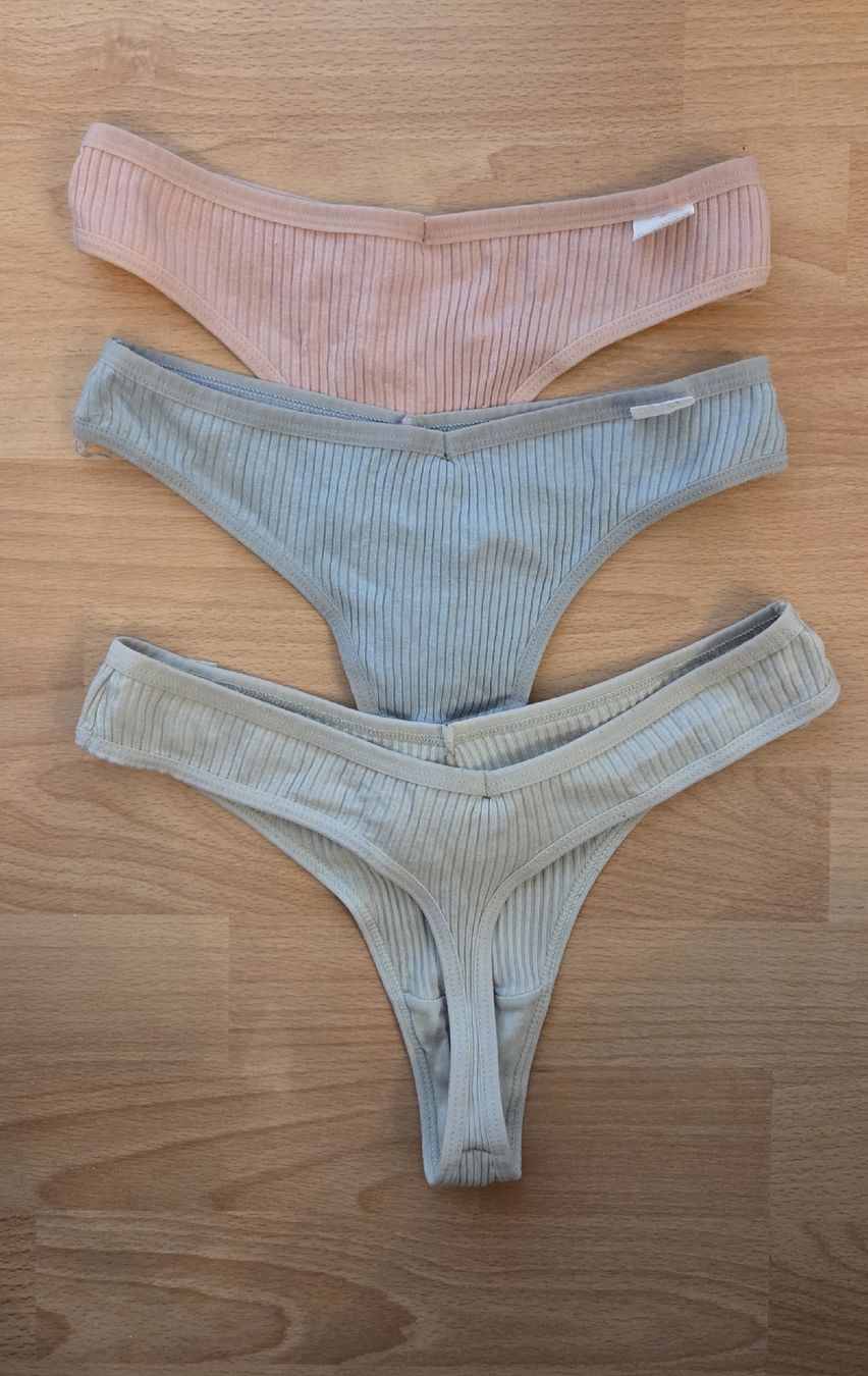 Altra biancheria intima: 3er Set Damen Strings gerippt, Gr.S Neuwertig – Nuovo (secondo la descrizione) da Winterthur venduto da sheryljasmine95 1